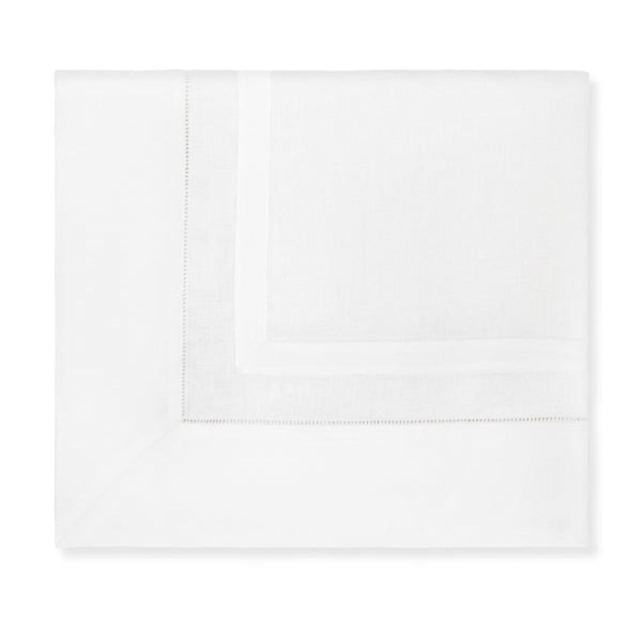 Sferra Sferra Tipton Oblong Tablecloth-66X140-White, White Wholesale