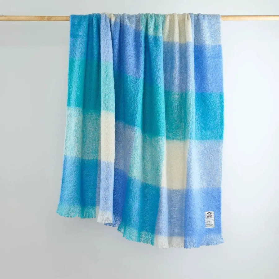 Avoca Handweavers Avoca M117 Mohair Throw Wholesale