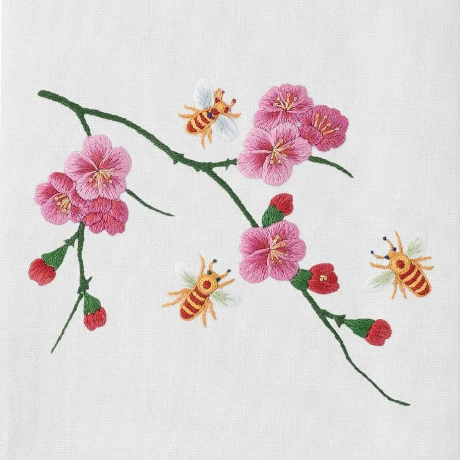 Henry Handwork Henry Handwork Bees And Flowers Hand Towel Online